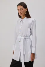 CHEMISE EN POPLIN CEINTURE