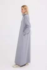 DİK YAKA ÖRME ELBİSE