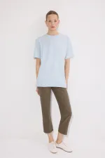 T-SHIRT BASIQUE À MANCHES COURTES