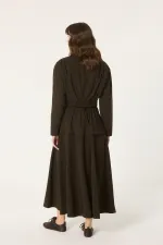 ENSEMBLE VESTE ET JUPE AVEC ÉCHARPE