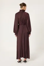 ROBE EN CHIFFON ORNÉE