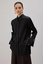 WIDE-CUFFS SATIN SHIRT