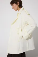 DOUBLE-BREASTED SHORT TRENCH COAT DOUBLE-BREASTED SHORT TRENCH COAT