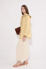 CHEMISE CUPRA AVEC DÉTAIL AU COL