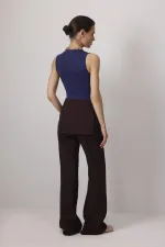 DİK YAKA KOLSUZ İÇLİK