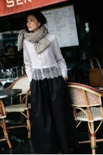 LACE DETAIL CROP SHIRT