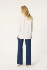 ASİMETRİK YAKA TAŞLI KUPRA GÖMLEK