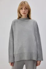 DİK YAKA BASIC TRİKO KAZAK