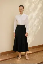 JUPE BASIQUE EN SATIN