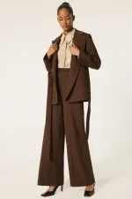 ENSEMBLE VESTE ET PANTALON À RENFORT