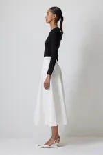 YAKASI DANTELLİ ÇITÇITLI BODY