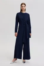 CREPE JUMPSUIT WITH TIE-DETAIL CREPE JUMPSUIT WITH TIE-DETAIL