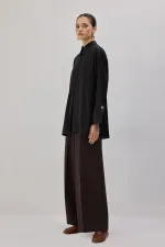 WIDE-CUFFS SATIN SHIRT