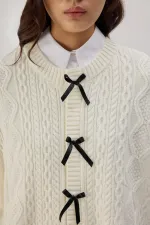 FİYONK DETAYLI TRİKO HIRKA