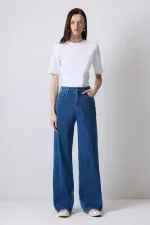 WIDE-LEG DENIM PANTS