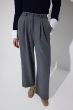 PLEATED POCKET PANTS