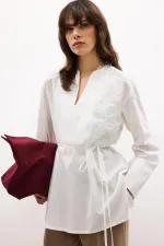 EMBROIDERED APPLIQUE TUNIC