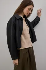 SHORT BUTTONED KNITTED CARDIGAN