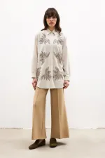 CHEMISE EN LIN BRODÉE