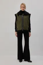 PELUŞ DETAYLI FERMUARLI YELEK