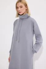 DİK YAKA ÖRME ELBİSE