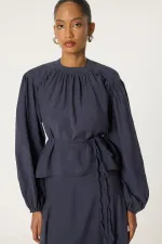 DÜĞME DETAYLI TAKIM