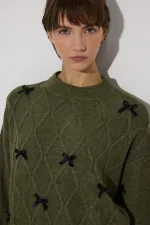 KURDELELİ TRİKO KAZAK