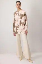 PULL À MOTIFS FLEURS