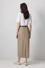 SKIRT WITH WIDE POCKETS
