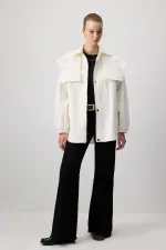 ÇİÇEK DANTELLİ GABARDİN CEKET