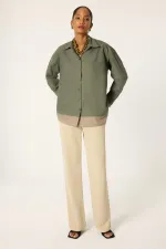 CHEMISE EN POPLINE DE COULEURS CONTRASTÉES