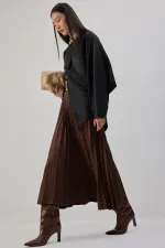 JUPE PLISSÉE EN DAIM