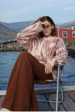 ABSTRACT DESENLİ TRİKO KAZAK