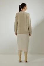 DİK YAKA TRİKO KAZAK