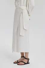 JUPE EN LIN TEXTURÉ AVEC DÉTAIL DE NŒUD