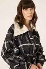 YAKASI TAŞLI OVERSIZE CEKET