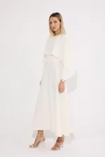 ROBE CAPE À CEINTURE