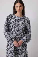 ÇİÇEK DESENLİ ELBİSE