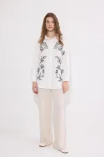 CHEMISE AVEC DÉTAILS DE BRODERIE