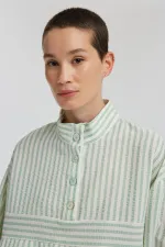 BUTTON DETAIL STAND COLLAR BLOUSE BUTTON DETAIL STAND COLLAR BLOUSE