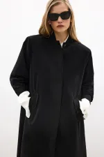 Maxi-size trench coat Maxi-size trench coat