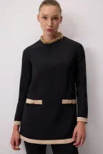 CONTRASTING COLORED CREPE TUNIC