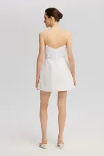 robe mini bustier en dentelle