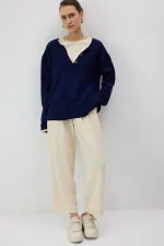 KONTRAST YAKA TRİKO KAZAK