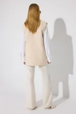 DÜĞME DETAYLI KREP YELEK