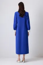 GOLD DÜĞMELİ KREP ELBİSE