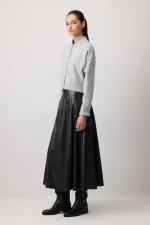 CARDIGAN COURT À BOUTONS EN MAILLE