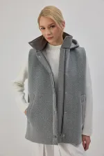 HOODED PUFFER VEST