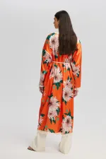 FLORAL PATTERNED KIMONO WITH TASSEL DETAILS FLORAL PATTERNED KIMONO WITH TASSEL DETAILS