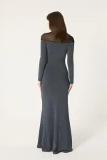 ROBE À MANCHES LONGUES AVEC DÉTAILS À PAILLETTES